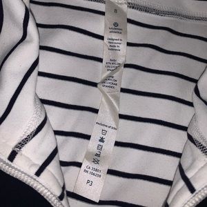Lululemon Stride Full Zip Striped Jacket in White with Navy size 8 Like New